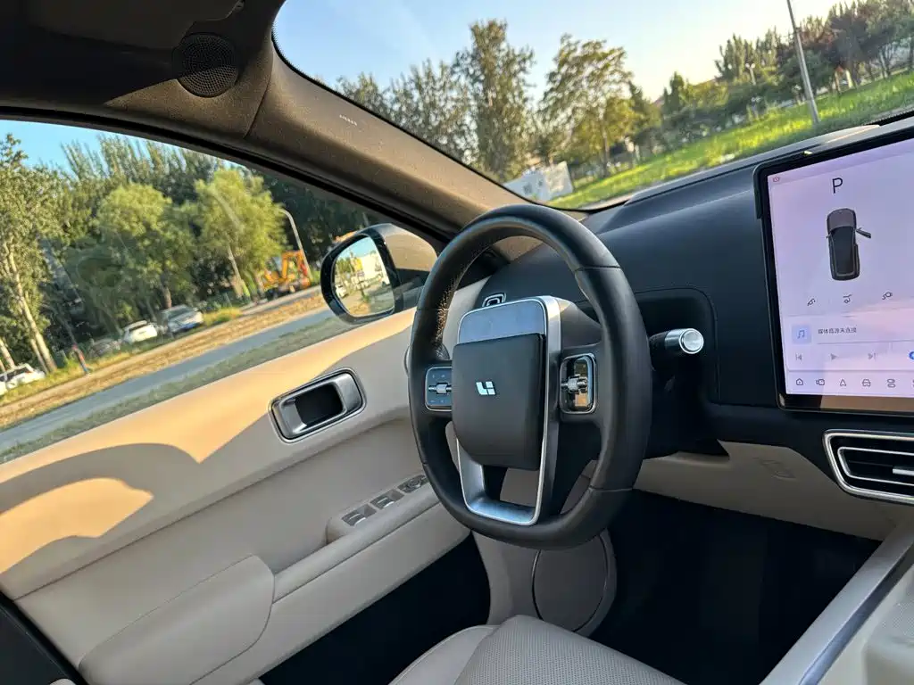 Li Auto Li L8 — миниатюра 17