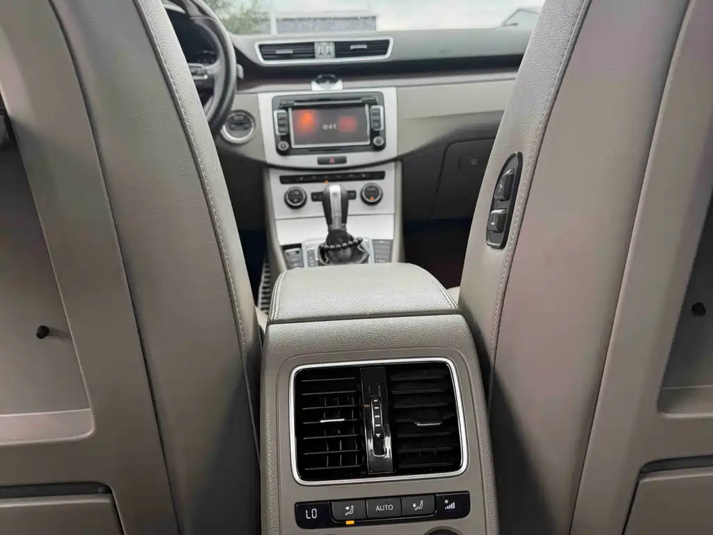 Volkswagen Magotan — миниатюра 11
