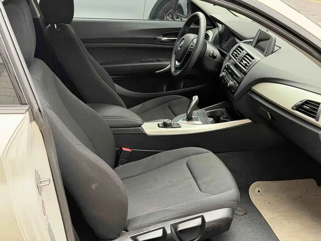 BMW 2 Series (Import) — миниатюра 8