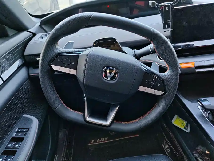 Changan UNI-V — миниатюра 15