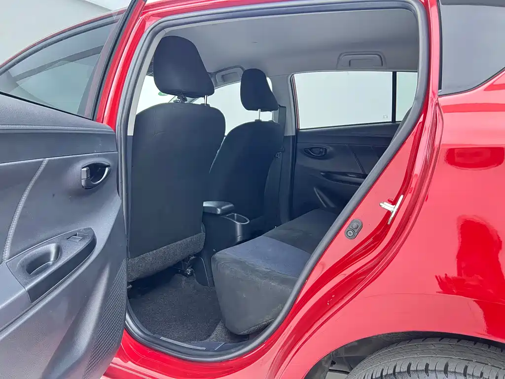 TOYOTA YARIS L ZHIXUAN