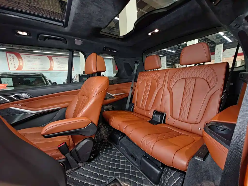 BMW X7 — миниатюра 25