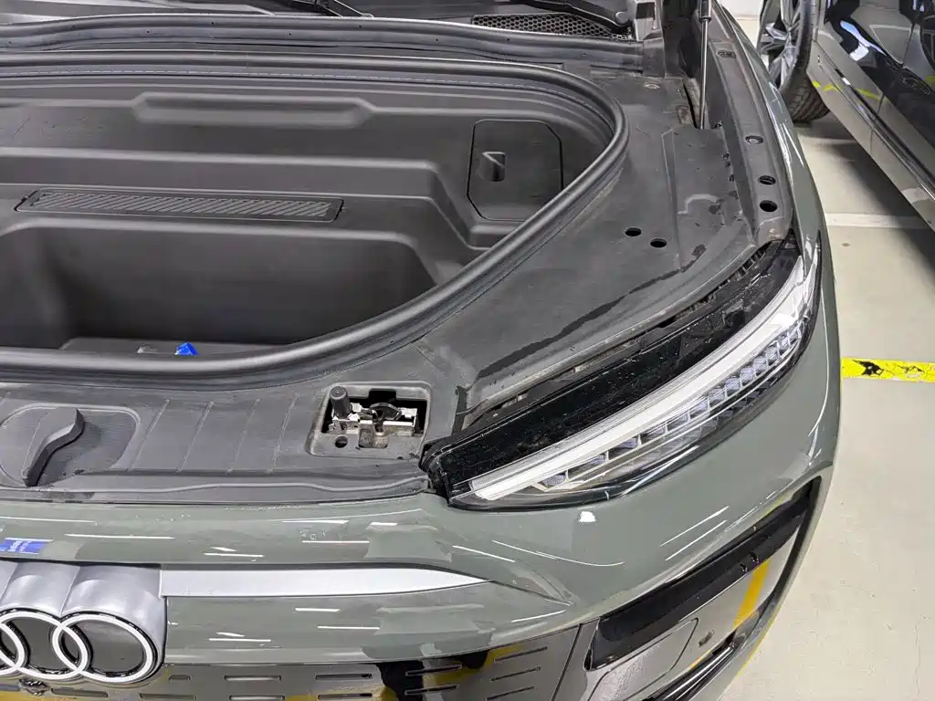 Audi AudiQ6L e-tron — миниатюра 8