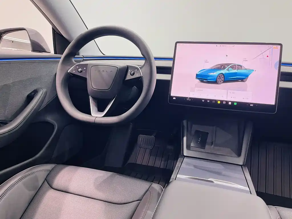 Tesla Model 3 — миниатюра 10