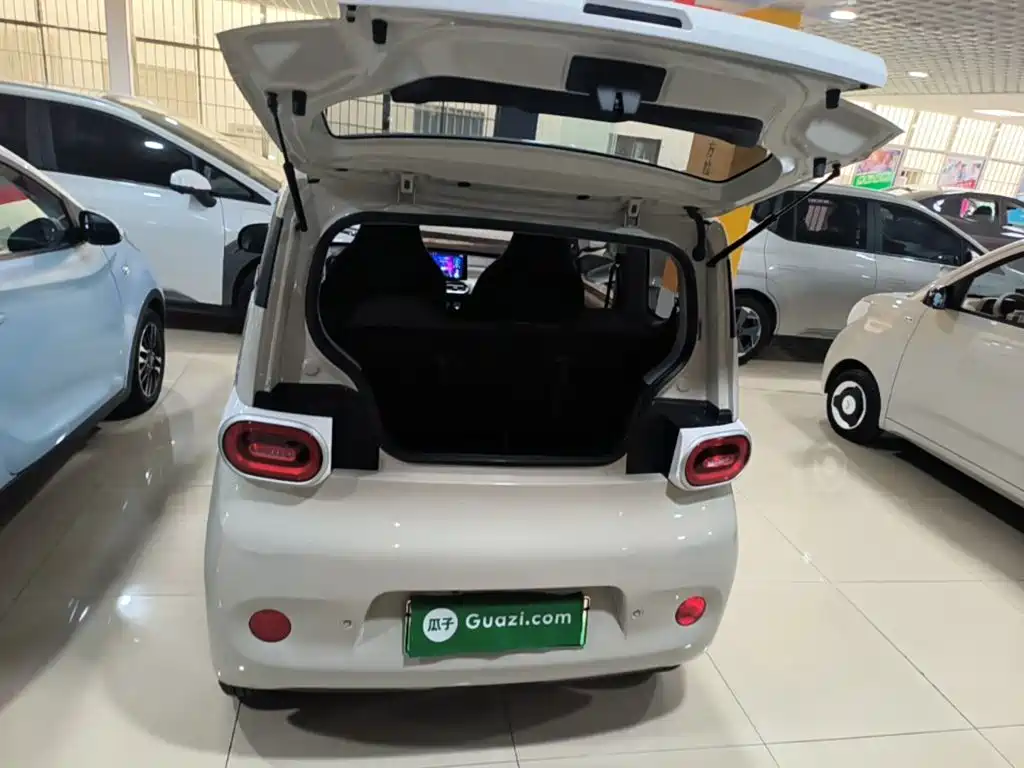 Wuling MINIEV — миниатюра 19
