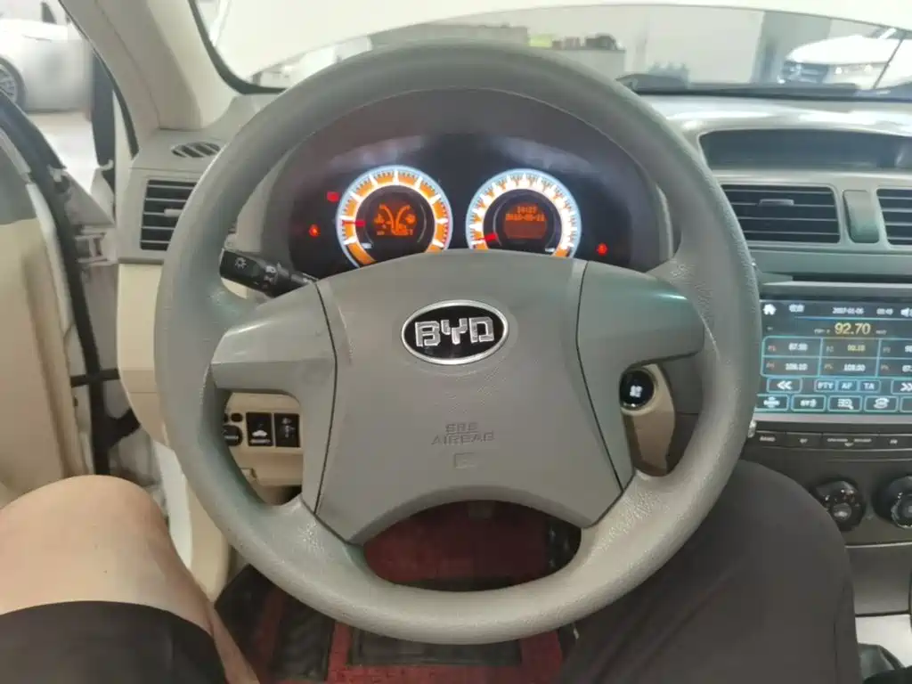 BYD L3 — миниатюра 11