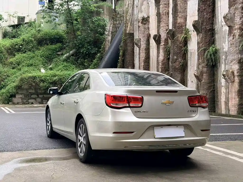 Chevrolet Malibu — миниатюра 9