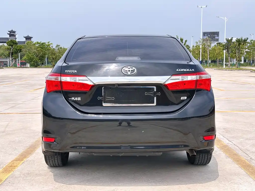 Toyota Corolla — миниатюра 10