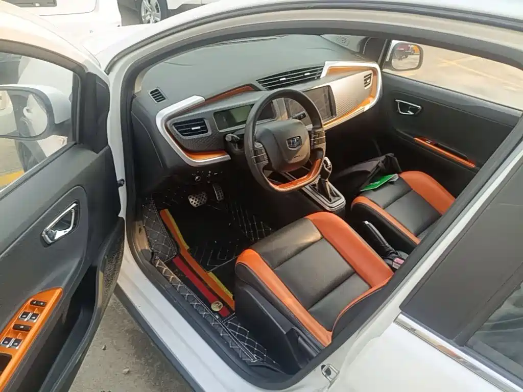 Geely Vision X1 — миниатюра 16