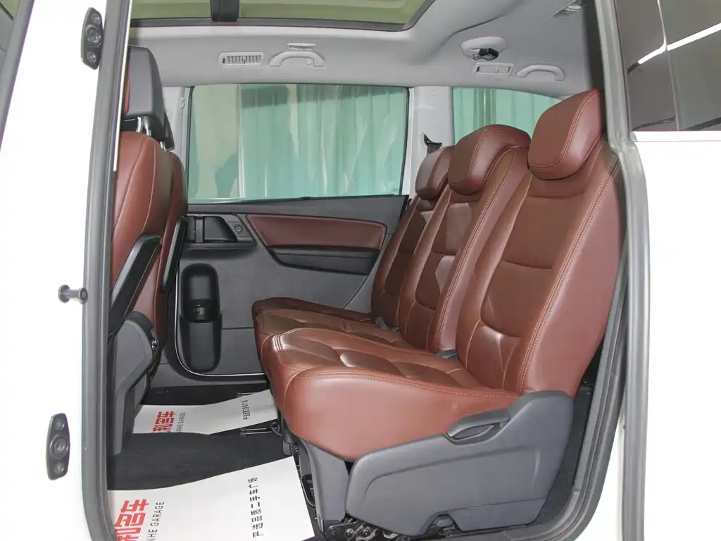 Volkswagen Sharan — миниатюра 11