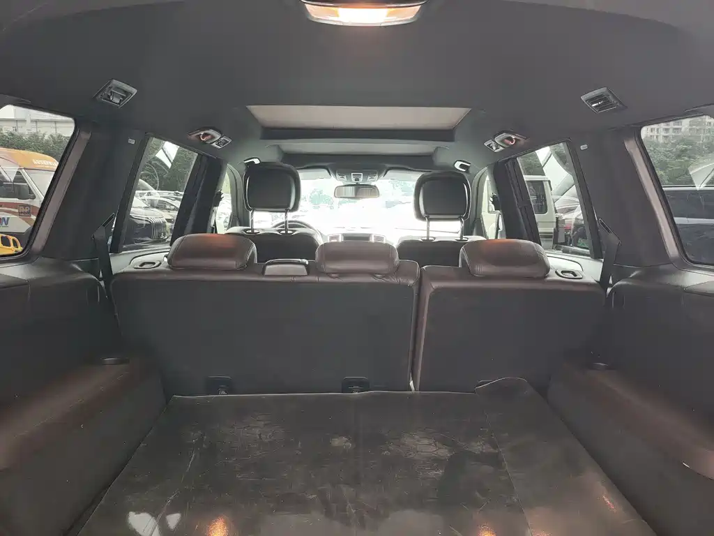 Mercedes-Benz GL-Class — миниатюра 19