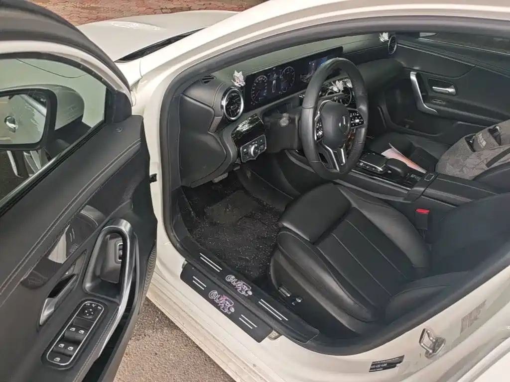 Mercedes-Benz A-Class — миниатюра 16