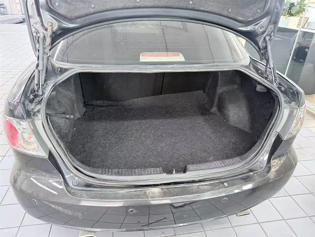 Mazda 6 — миниатюра 6