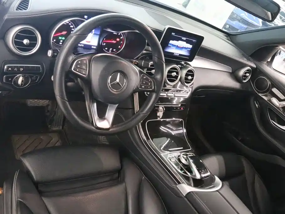 Mercedes-Benz GLC — миниатюра 11