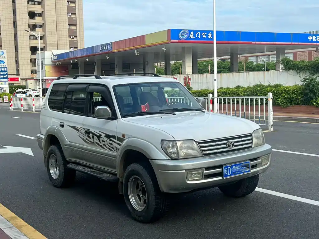 Toyota Prado (Import) — миниатюра 3