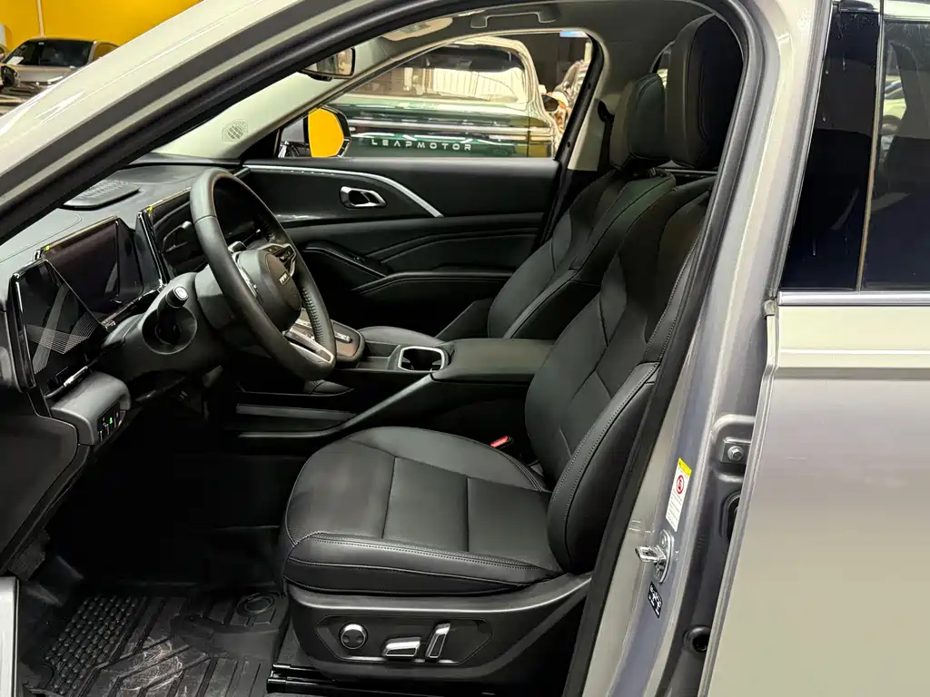 Haval Xiaolong MAX — миниатюра 15