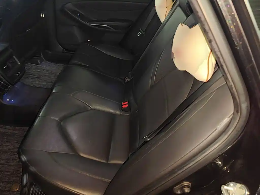 Toyota Avalon — миниатюра 17