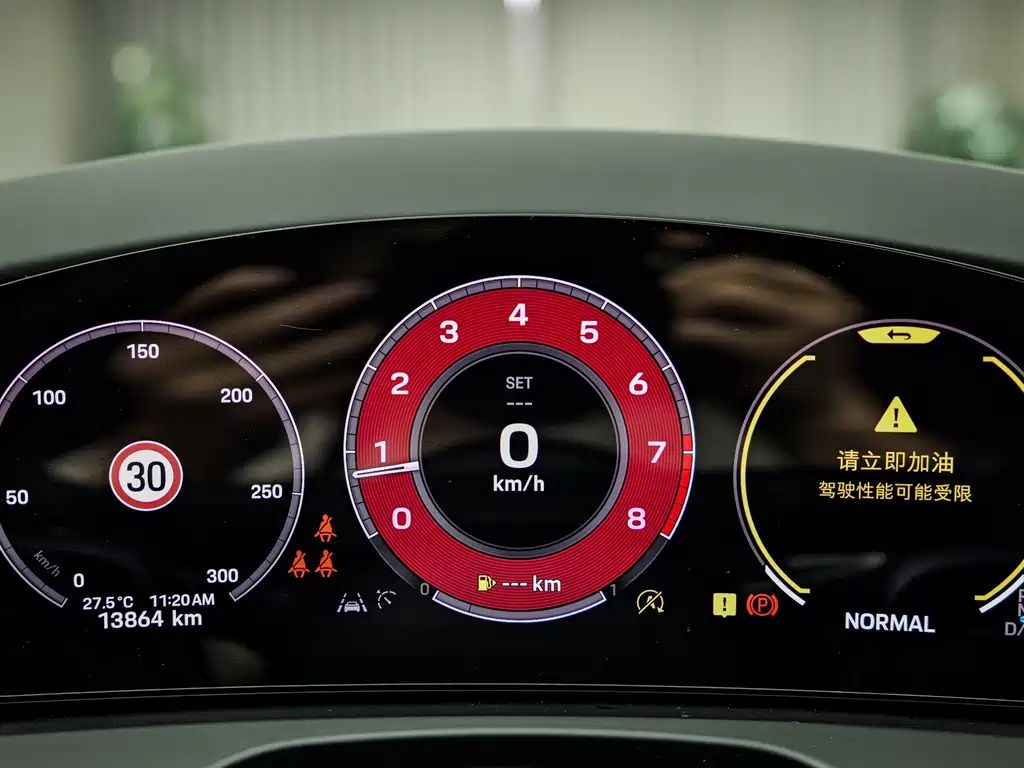 Porsche Panamera — миниатюра 6