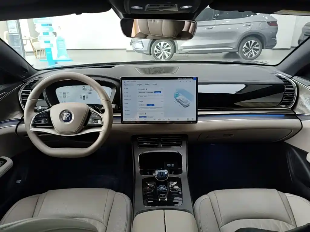 BYD Han — миниатюра 10