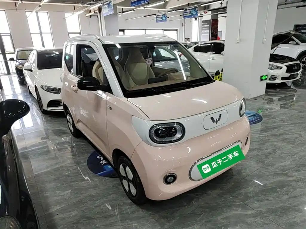 Wuling MINIEV — миниатюра 4