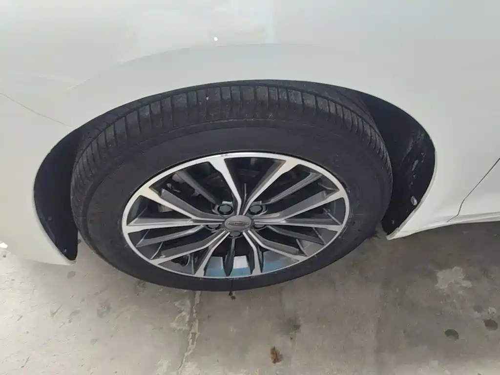 Geely Xingrui — миниатюра 23
