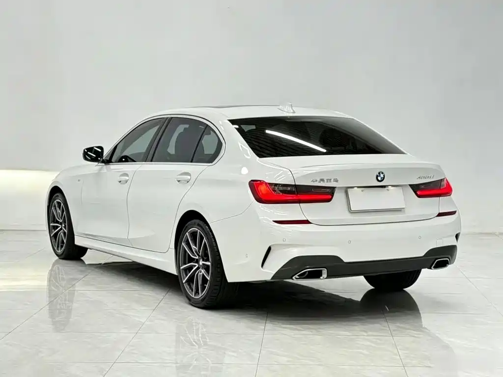 BMW 3 Series — миниатюра 7