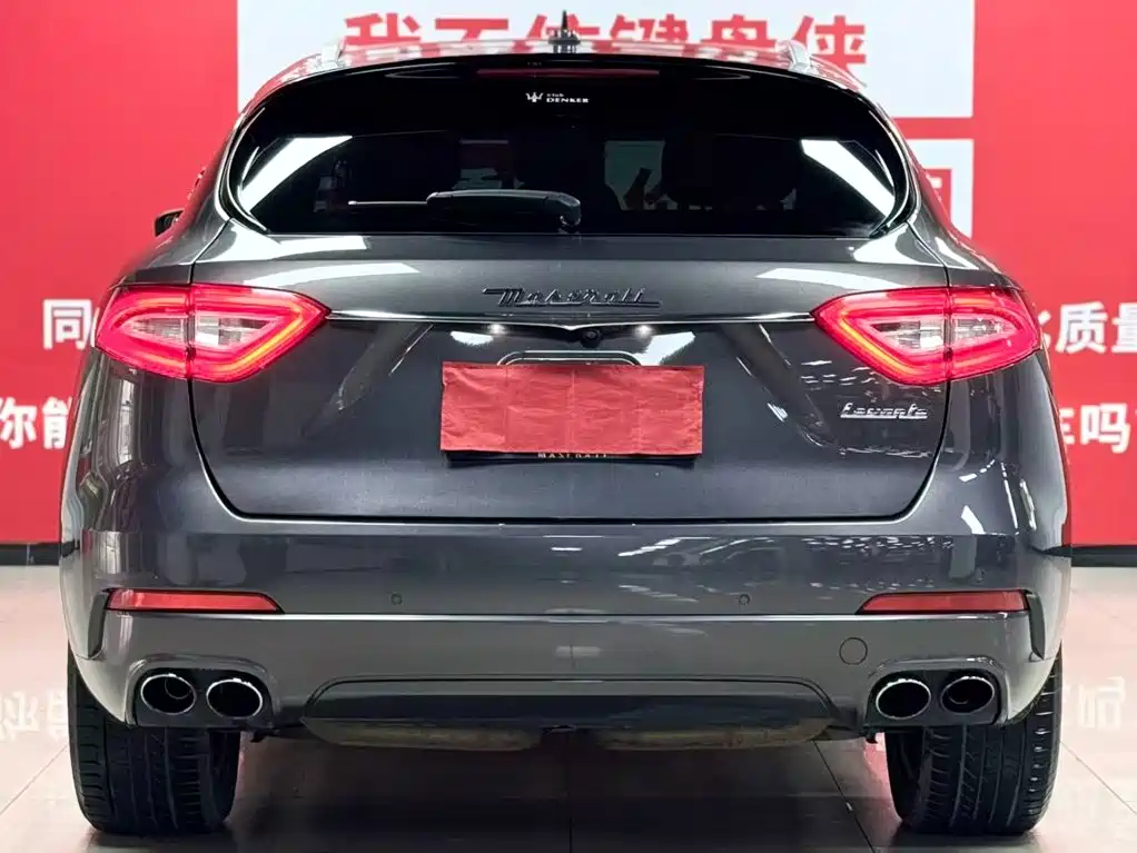 Maserati Levante — миниатюра 6