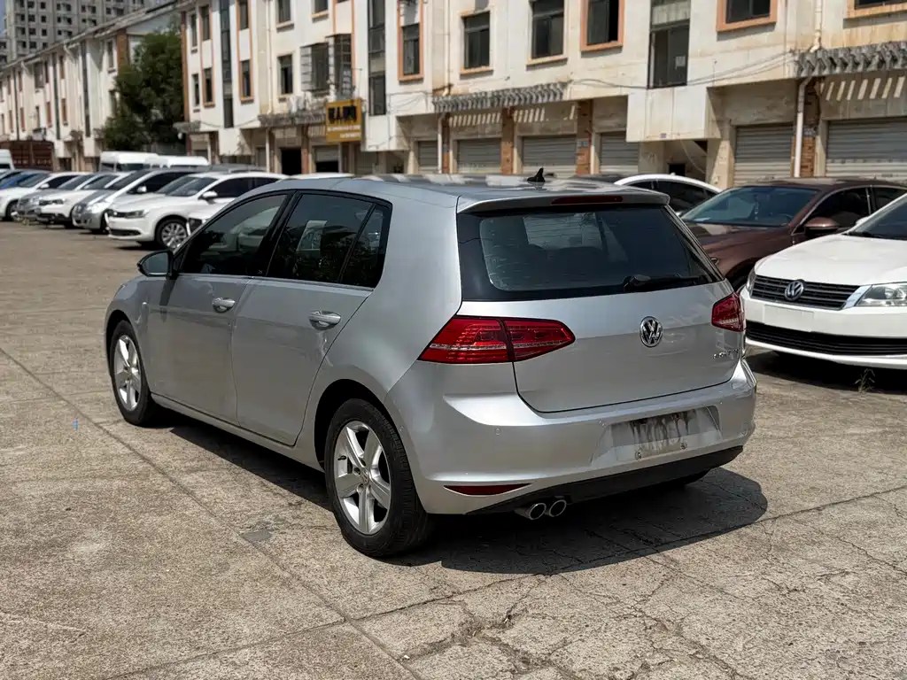 Volkswagen Golf — миниатюра 7
