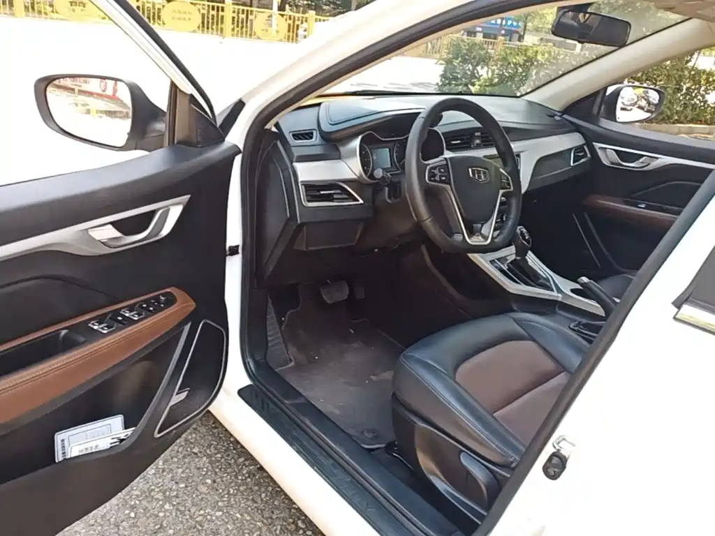 Geely Vision — миниатюра 16