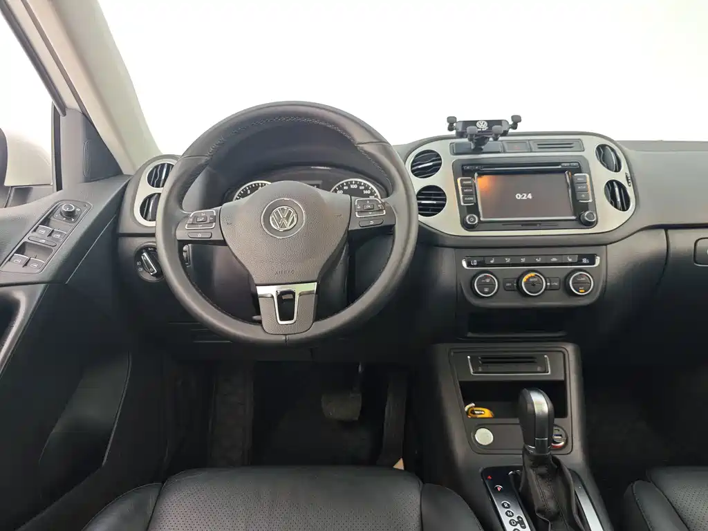 Volkswagen Tiguan — миниатюра 21
