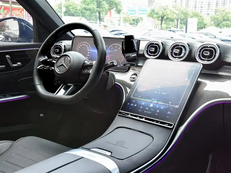 Mercedes-Benz C-Class — миниатюра 24