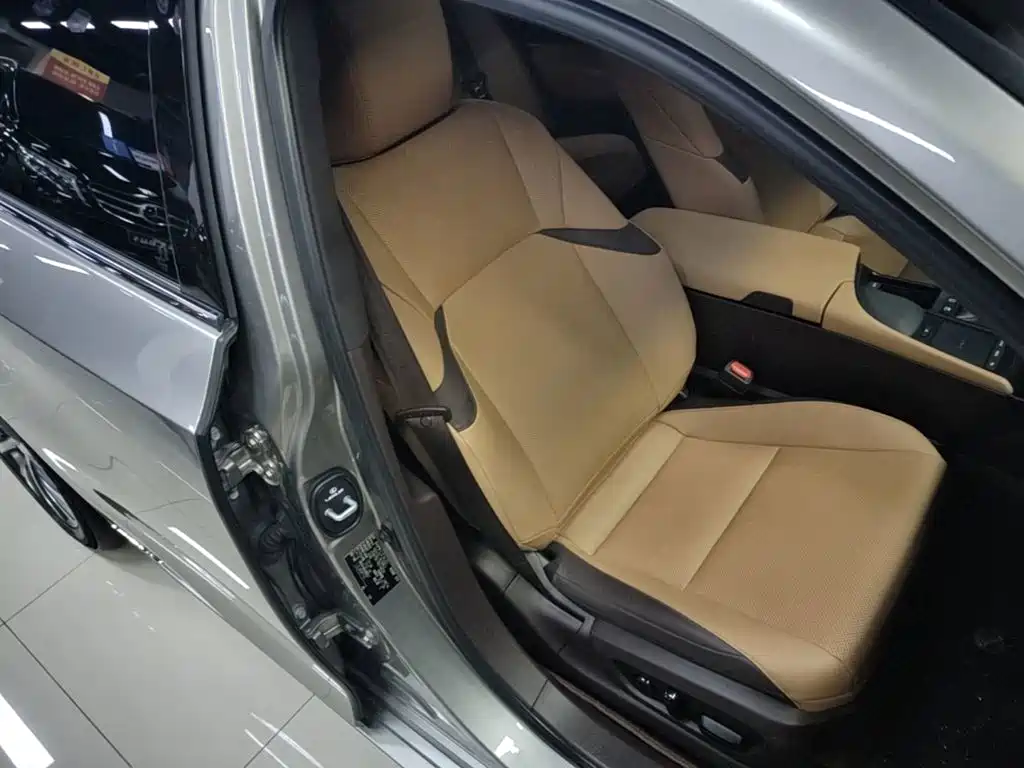 Lexus ES — миниатюра 25
