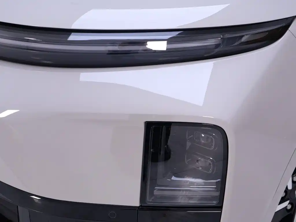 Li Auto Li L6 — миниатюра 4
