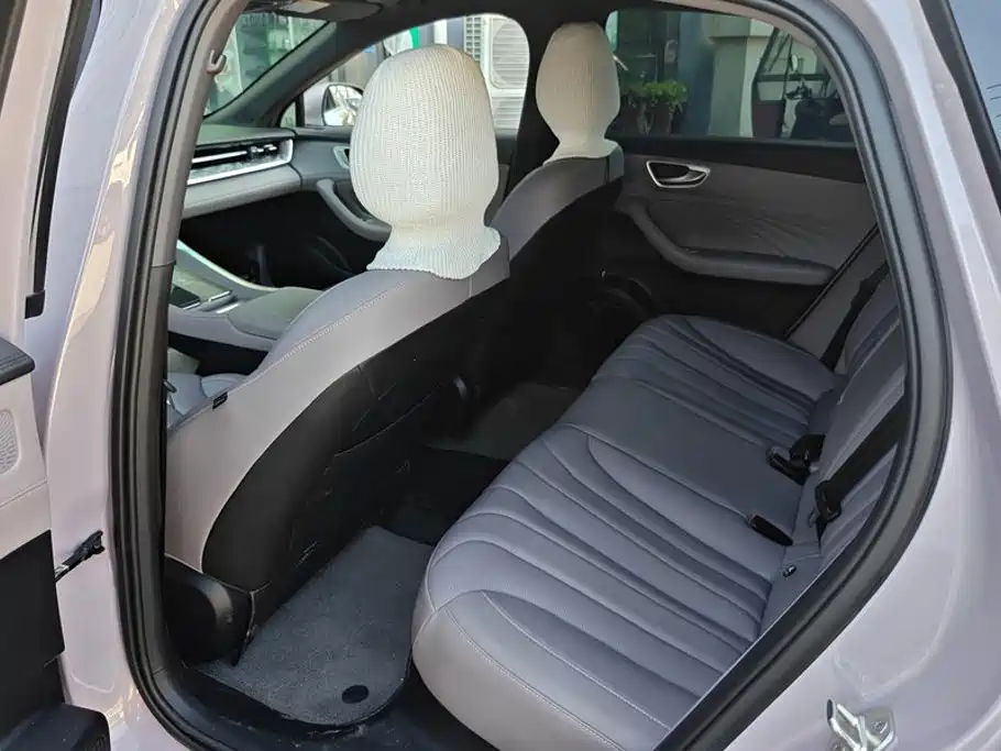 Roewe M7 DMH — миниатюра 11