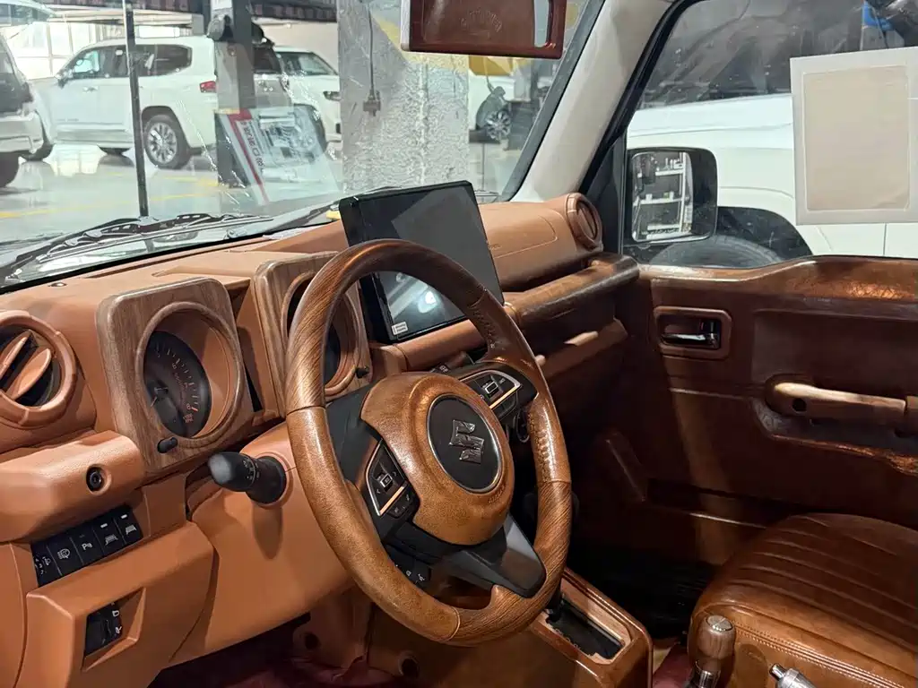 Suzuki Jimny — миниатюра 9