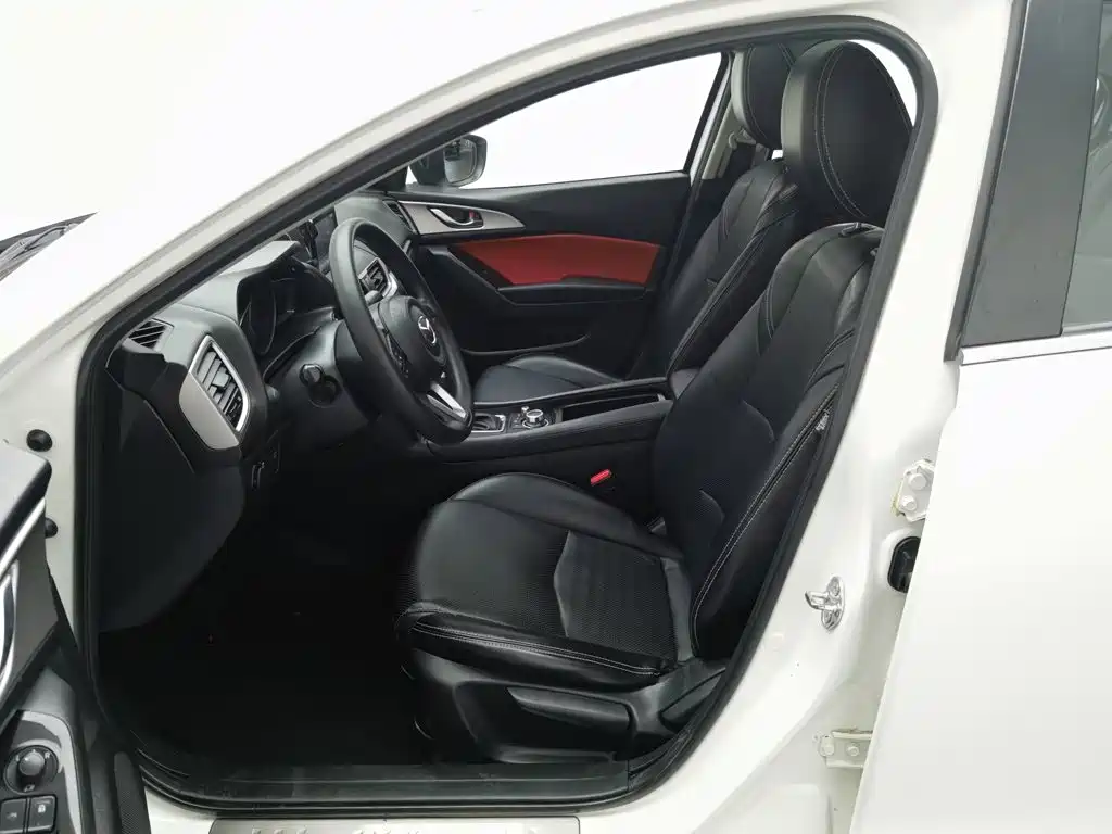 Mazda 3 Axela — миниатюра 10