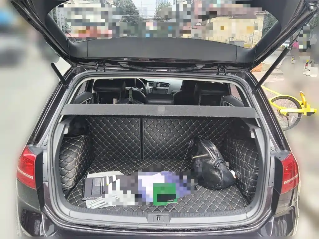 Volkswagen Golf — миниатюра 20