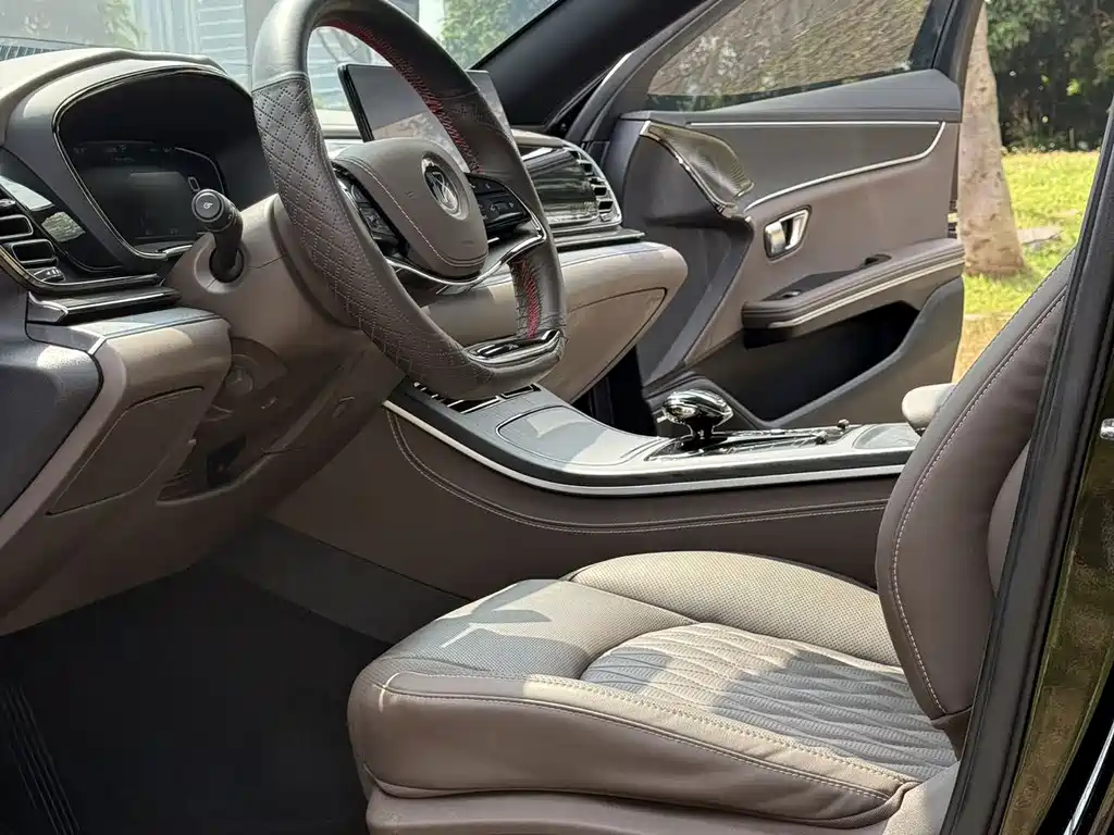 BYD Han — миниатюра 8
