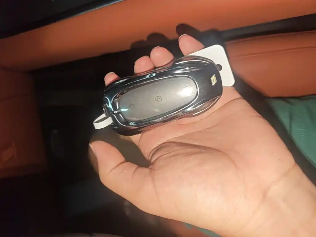 Li Auto Li L8 — миниатюра 9