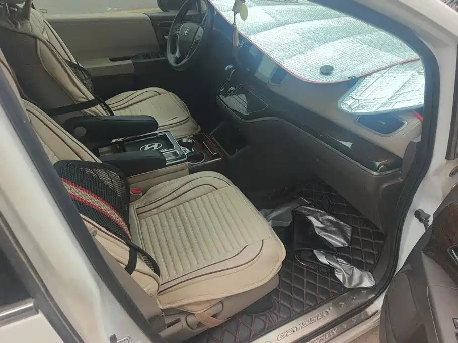 Honda Odyssey — миниатюра 8