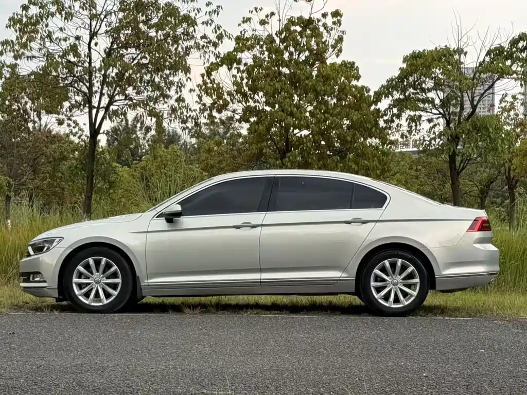 Volkswagen Magotan — миниатюра 10