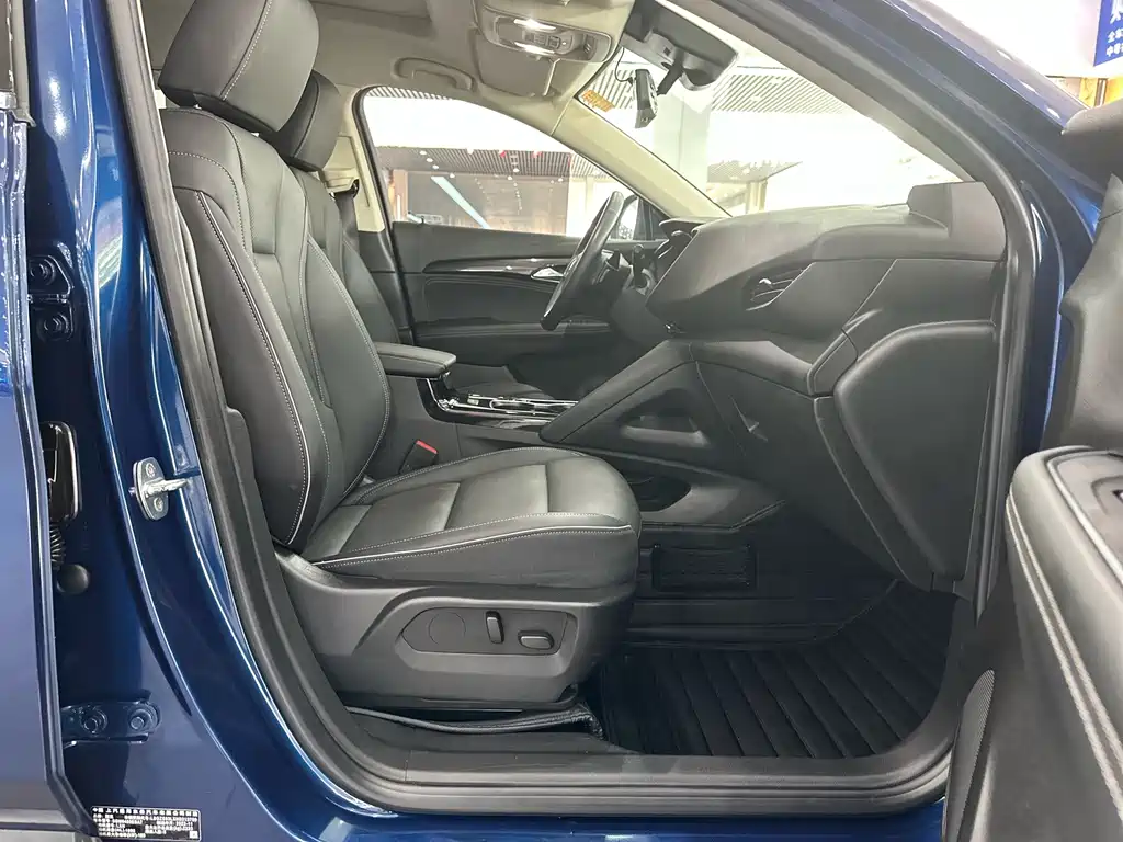 Buick Envision Plus — миниатюра 13