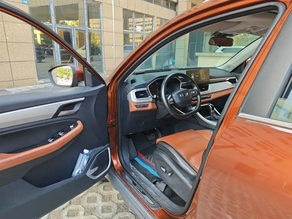 Geely Vision X6 — миниатюра 12