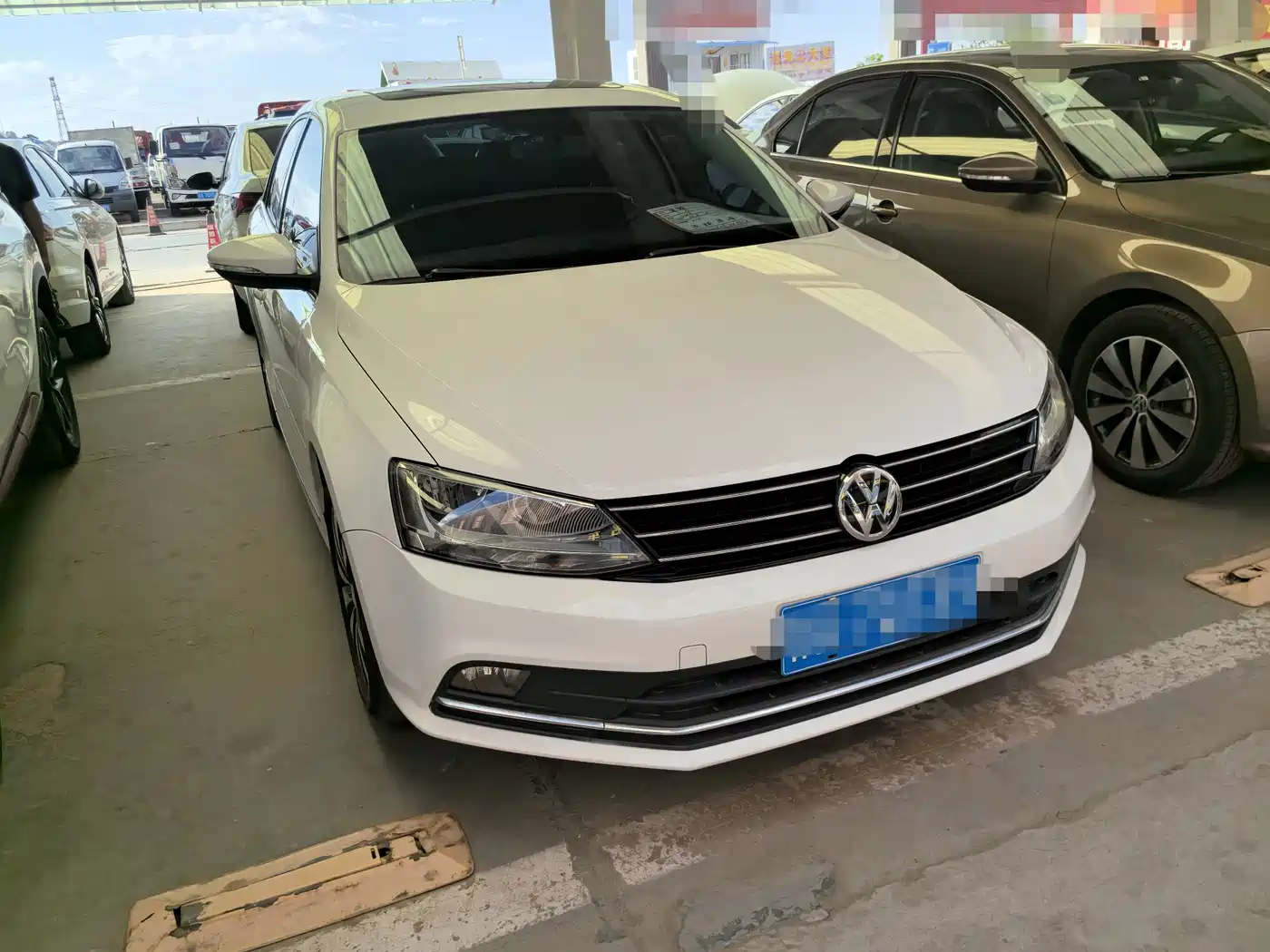 Volkswagen Sagitar