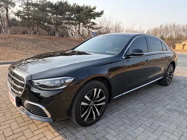 MERCEDES-BENZ S CLASS