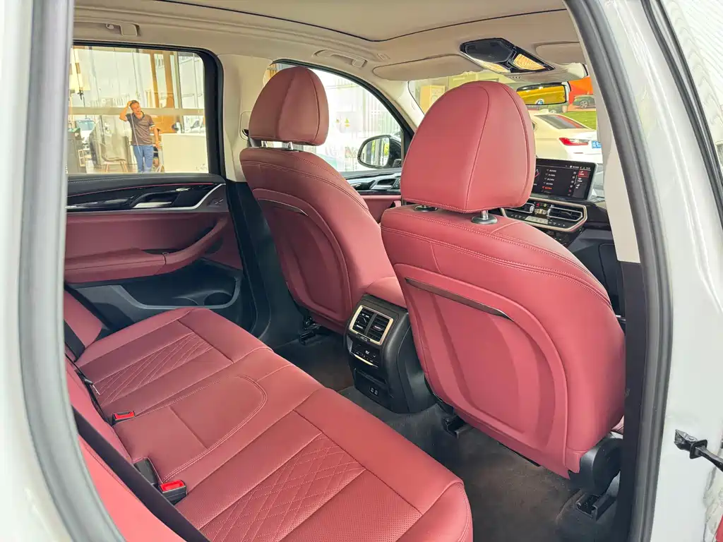 BMW X3 — миниатюра 8