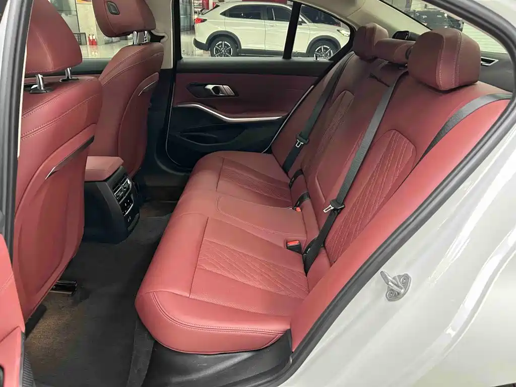 BMW 3 Series — миниатюра 20