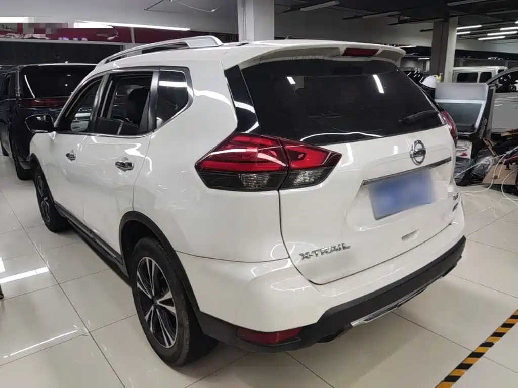 Nissan X-Trail — миниатюра 5