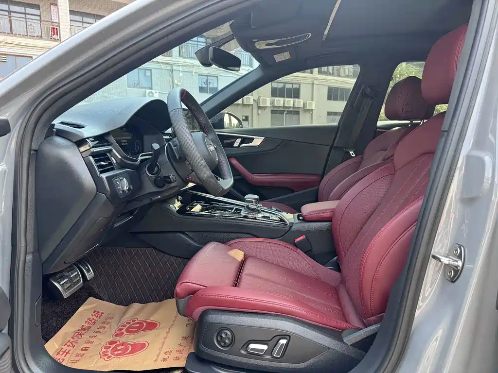 Audi A4L — миниатюра 5