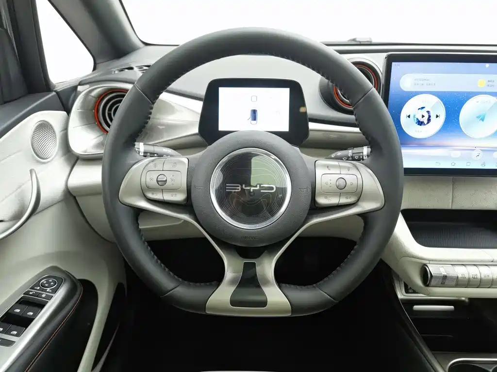 BYD Dolphin — миниатюра 11